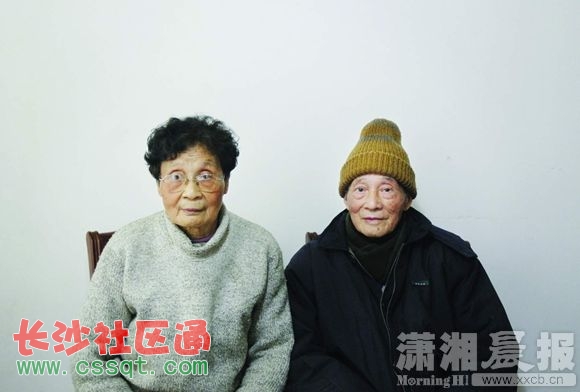 huangj1603603.JPG